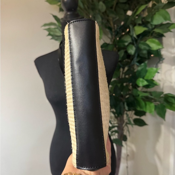 Kate Spade New York Montford Park Straw & Black w/ Gold Crossbody Bag / Purse - Picture 13 of 16